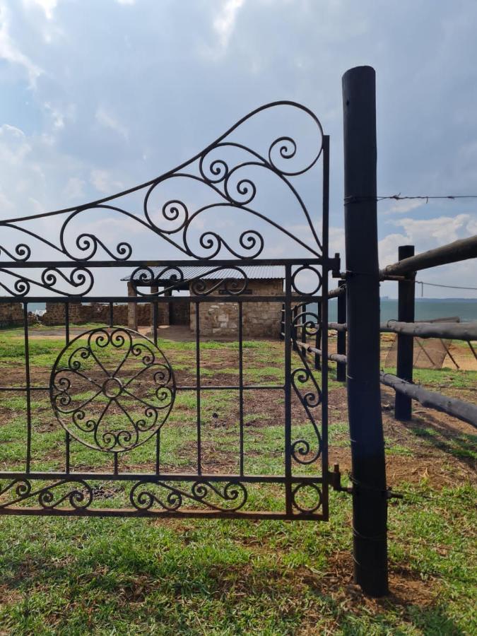 La Vista Farm Stay Ермело Екстер'єр фото